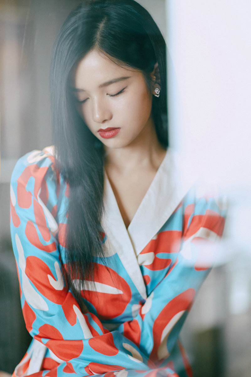 张晚意公司 张晚意公司签的是哪家公司 张晚意公司 张晚意公司签的是哪家公司