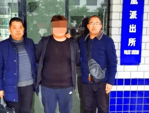 风云年代演员表柳飞云