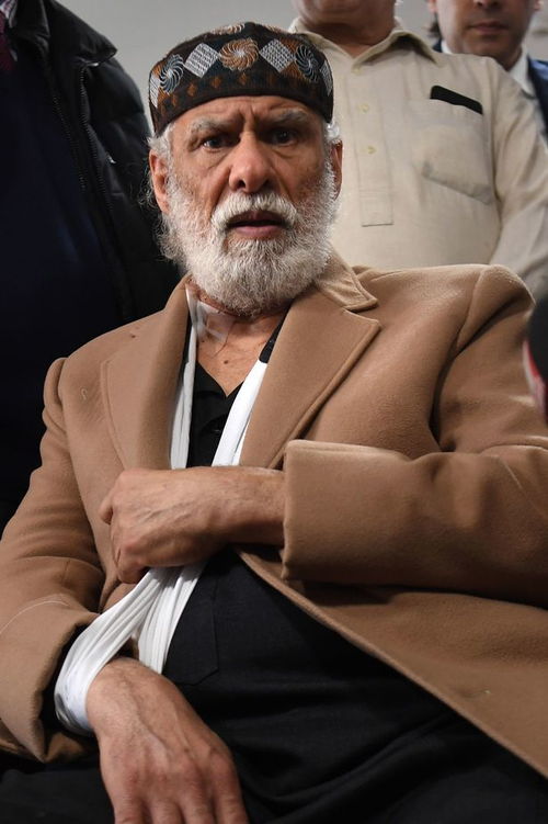 吴佩慈四胎生女