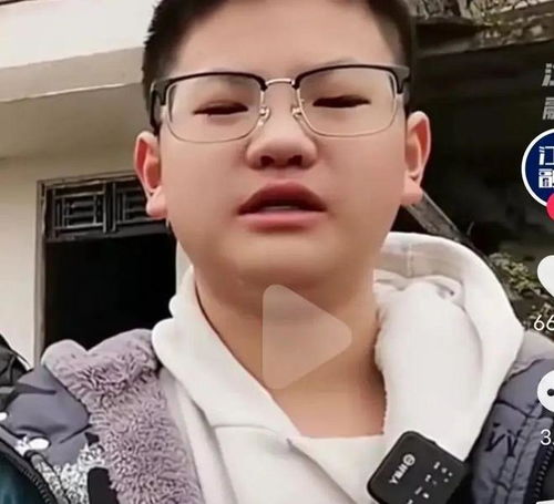 哈里斯特朗普民调差距缩小