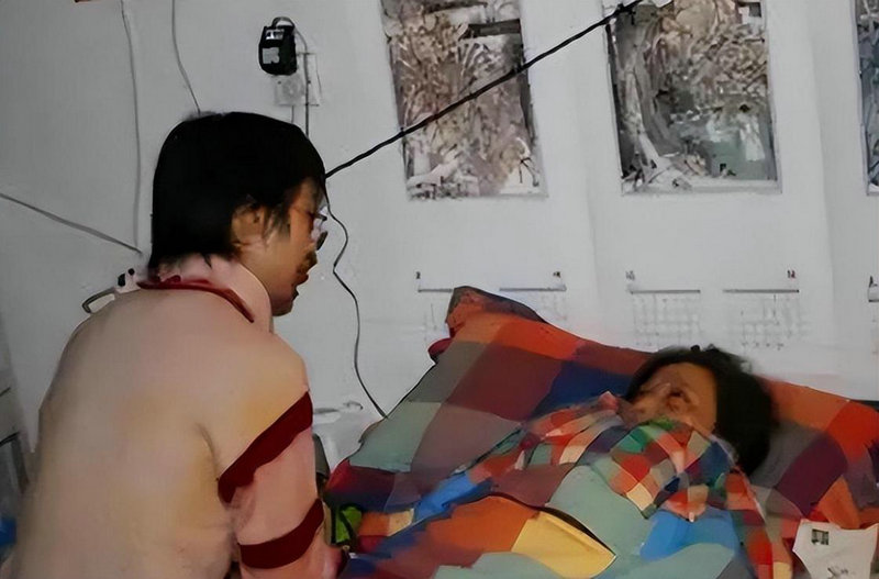 谢贤病逝葬礼现场谢贤 谢贤病逝葬礼现场谢贤