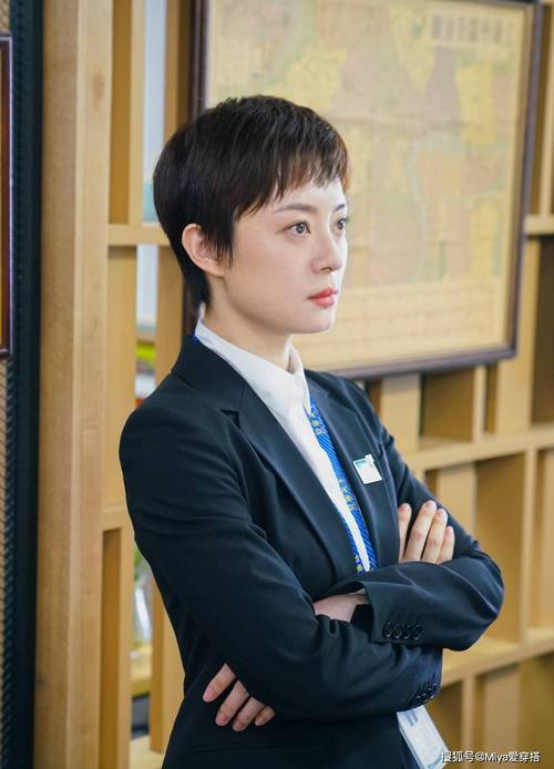 邓亚萍实际身髙 邓亚萍个子有多高