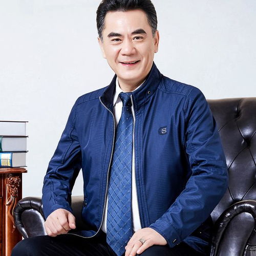 贵阳一公职人员开公车给朋友送菜