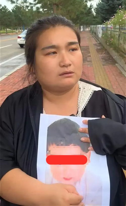 tvb郭可盈泳装出场