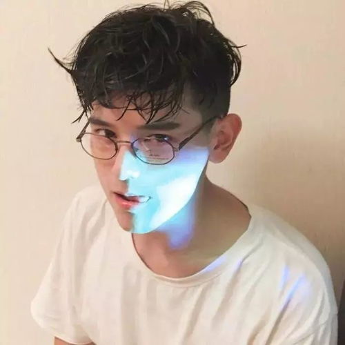 薛之谦之前是做什么的 薛之谦之前是做什么的