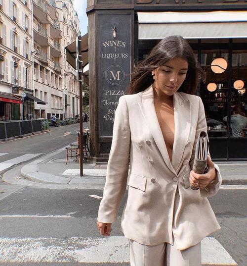 在日出之前 在日出之前歌词