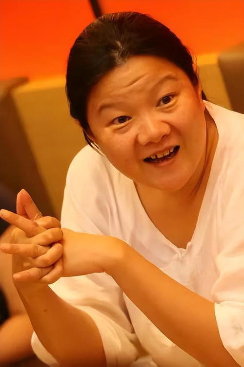 伏明霞年龄和个人资料