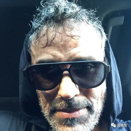 迪丽热巴的比机尼泳装 迪丽热巴的比机尼泳装